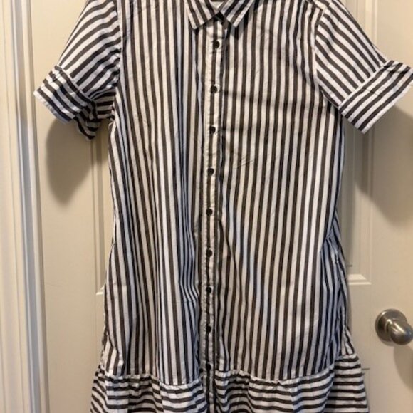 LOFT “Striped Mini Pocket Dress” with Ruffle details – (Size  XL) - Picture 1 of 4